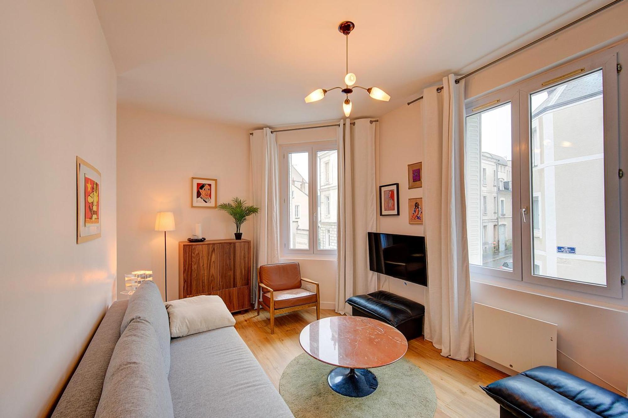Chic Et Cosy - 5Mn De La Gare - Arrivee Autonome Apartment Tours Exterior photo