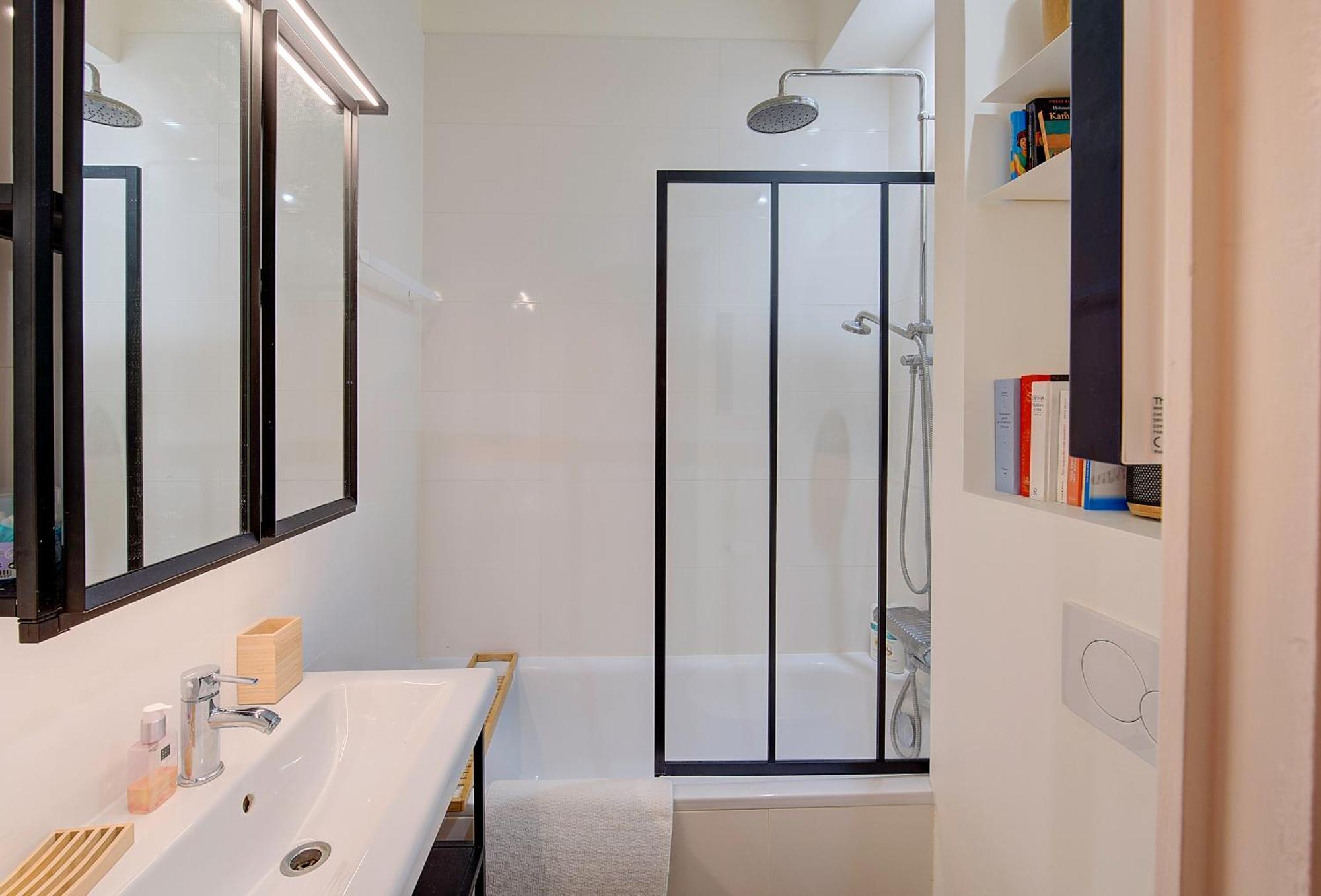 Chic Et Cosy - 5Mn De La Gare - Arrivee Autonome Apartment Tours Exterior photo